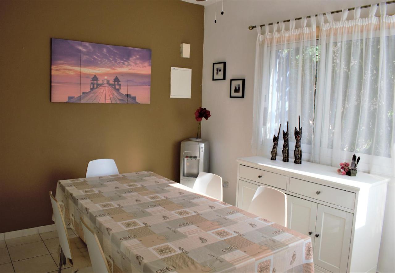 Townhouse In Paradise Gardens Paphos Exterior foto