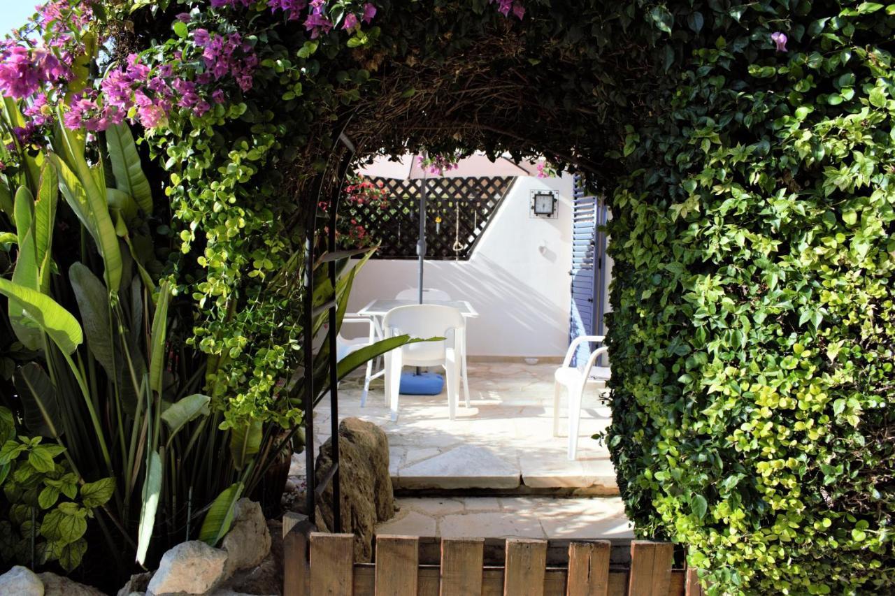 Townhouse In Paradise Gardens Paphos Exterior foto